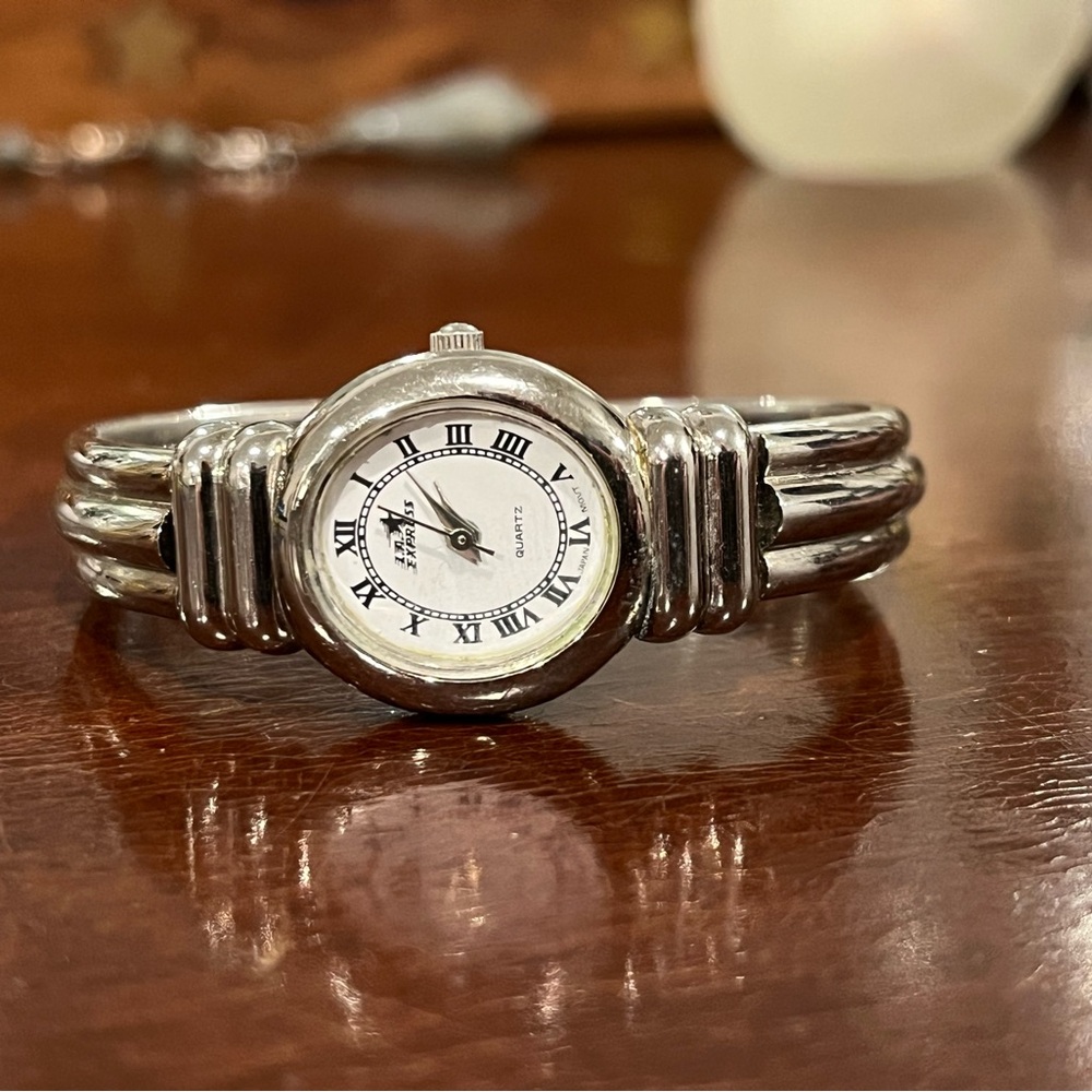 Elegant LA Express Silver Watch